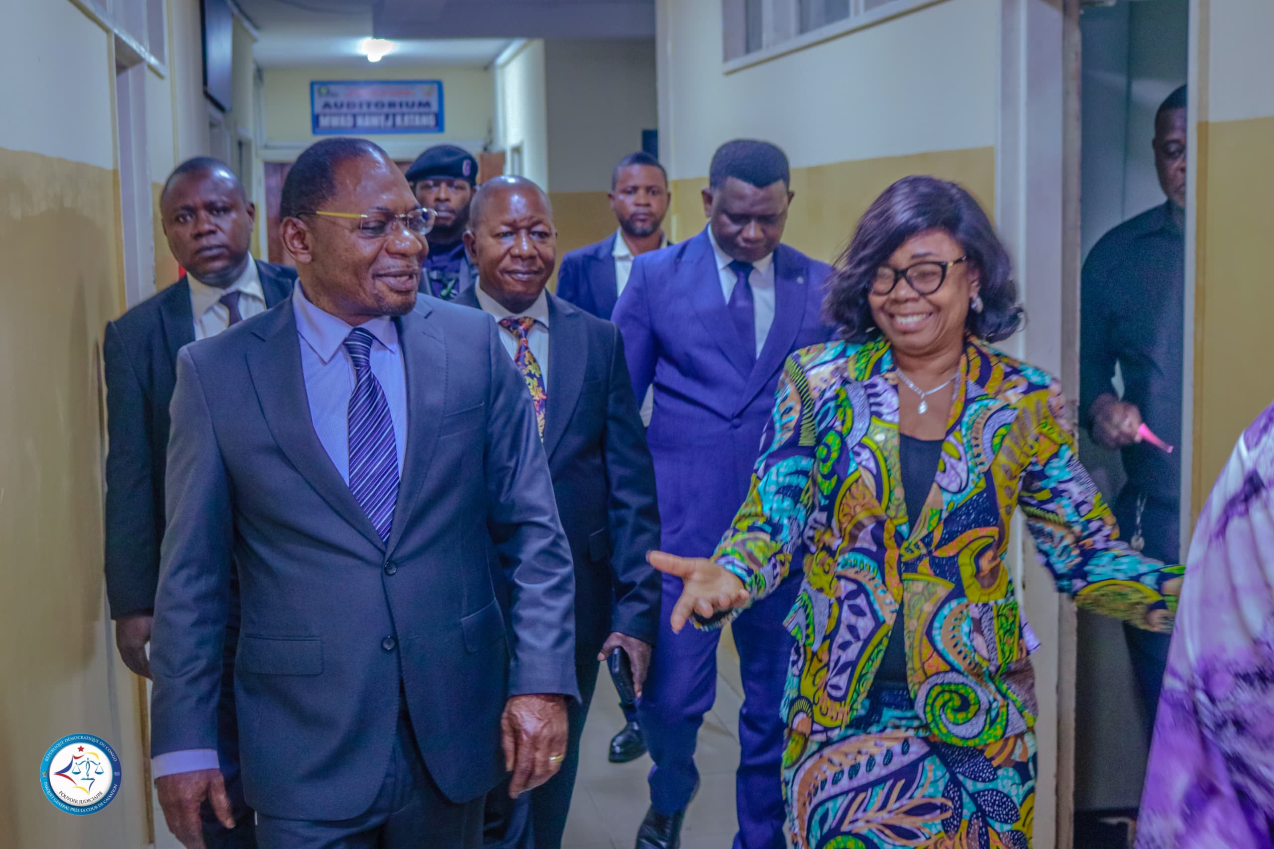 pgcassation, PG Monsieur Firmin MVONDE MAMBU
                                Procureur Général Près la Cour de Cassation remise des toges
